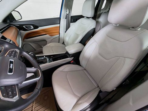 Used 2022 Jeep Compass Limited w/ Sun and Sound Group AWD/4WD image 2