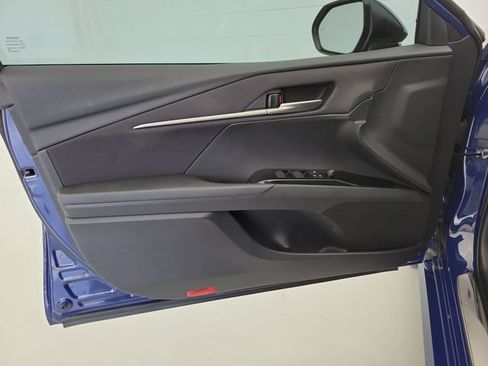 Used 2025 Toyota Camry LE w/ Convenience Package FWD image 20