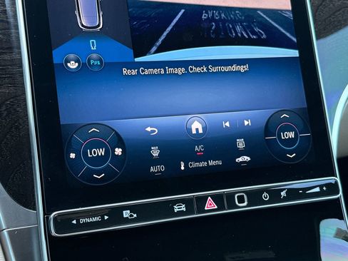 Certified 2025 Mercedes-Benz GLC 300 image 22