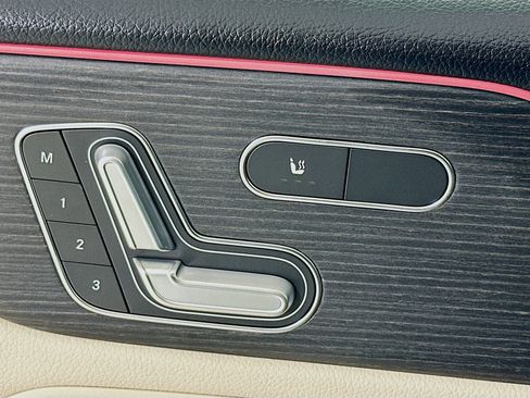 New 2026 Mercedes-Benz GLB 250 image 20