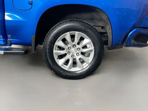 Used 2023 Chevrolet Silverado 1500 Custom image 28