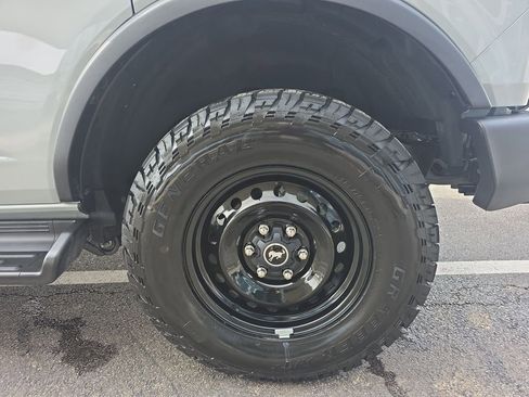 New 2026 Ford Bronco Outer Banks image 13