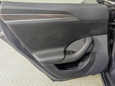Used 2021 Tesla Model S AWD/4WD image 14