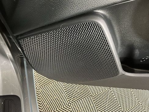 Used 2023 Kia Soul GT-Line FWD image 32