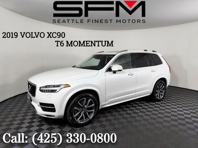 Used 2019 Volvo XC90 T6 Momentum w/ Advanced Package