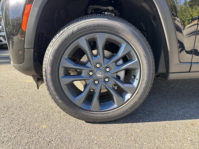 New 2026 Jeep Grand Cherokee Limited AWD/4WD image 11