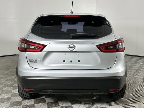 Used 2021 Nissan Rogue Sport S image 10