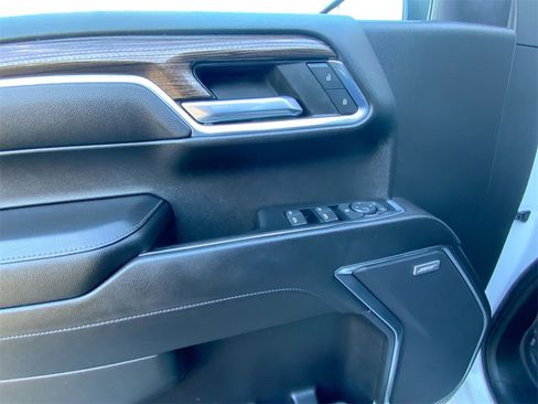 Certified 2022 Chevrolet Silverado 1500 LT Trail Boss w/ Convenience Package II image 21