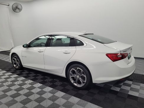 Used 2023 Chevrolet Malibu LT FWD image 3