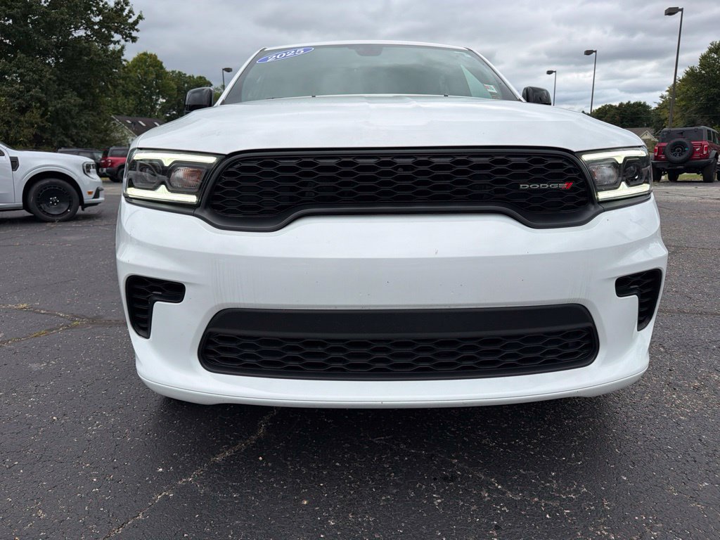 Used 2025 Dodge Durango GT AWD/4WD image 12