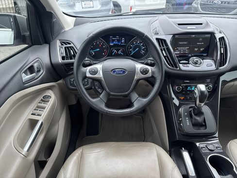 Used 2015 Ford Escape Titanium image 11