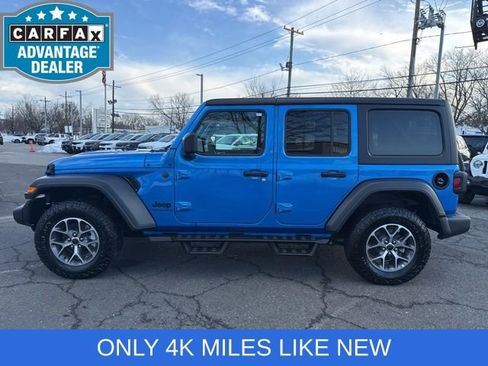 Used 2025 Jeep Wrangler Sport S image 22