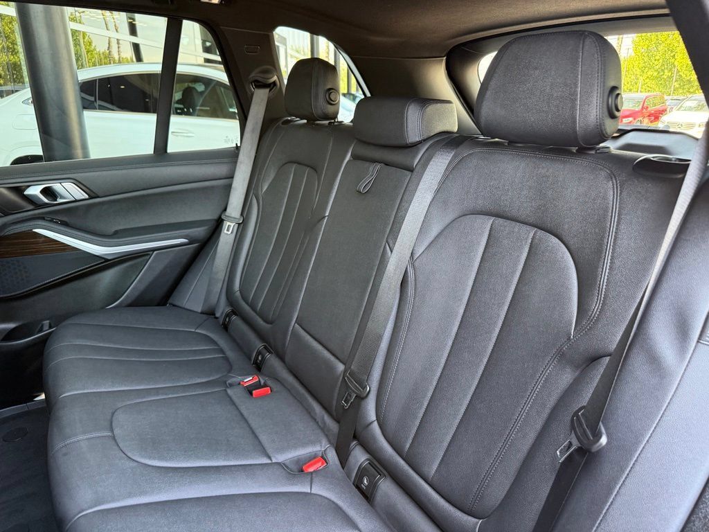 Used 2020 BMW X5 sDrive40i RWD image 13