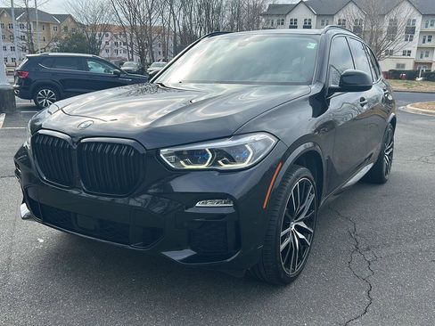 Used 2019 BMW X5 xDrive40i w/ M Sport Package image 1