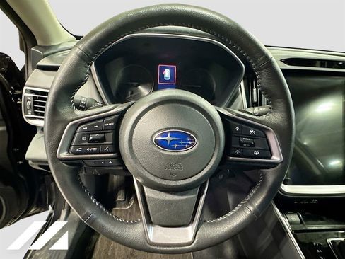 Certified 2025 Subaru Outback Limited AWD/4WD image 11