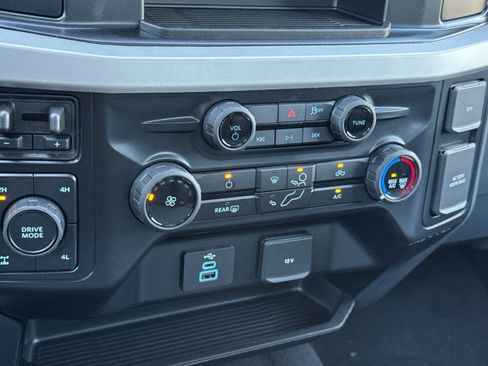 New 2025 Ford F250 XLT w/ F-250 >10K GVWR Package image 19