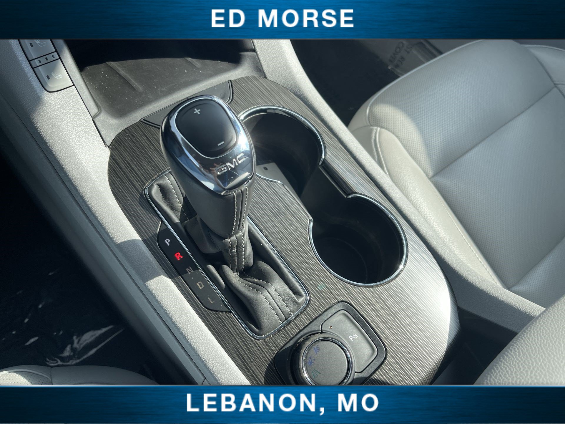 Certified 2019 GMC Acadia SLT FWD image 15