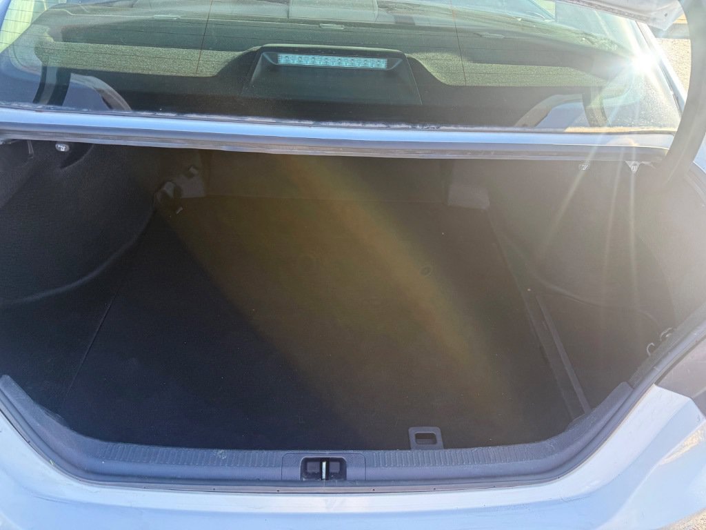 Used 2024 Toyota Camry LE FWD image 3