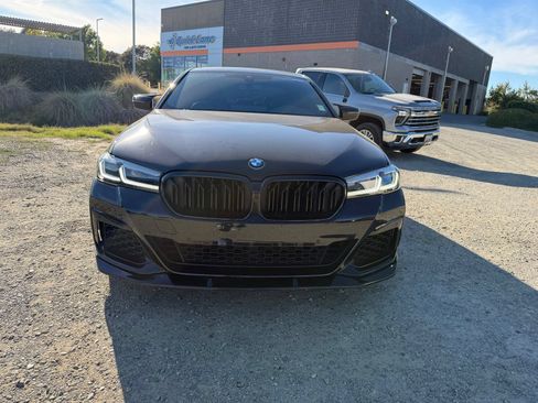 Used 2023 BMW M550i xDrive AWD/4WD image 8
