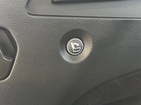 Used 2020 Honda Passport Sport image 12