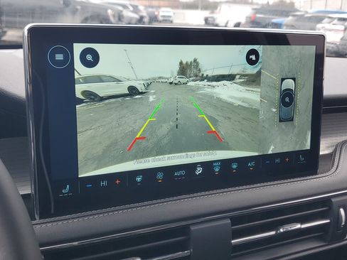 New 2026 Lincoln Corsair Premiere image 21