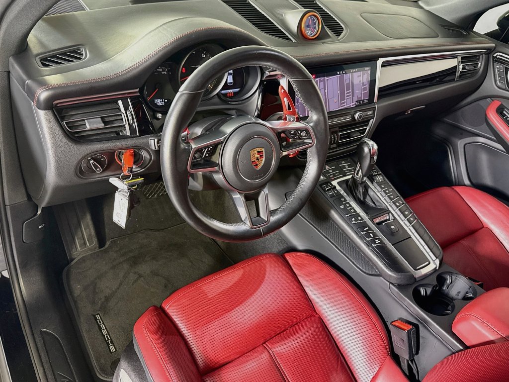 Used 2020 Porsche Macan AWD/4WD image 4
