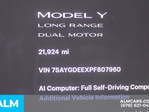 Used 2023 Tesla Model Y Long Range AWD/4WD image 33