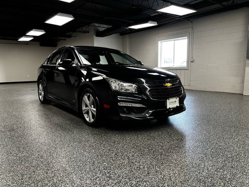 Used 2015 Chevrolet Cruze LT w/ Sun, Sound and Sport Package image 2