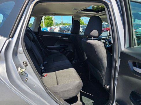 Used 2019 Honda Fit EX image 15