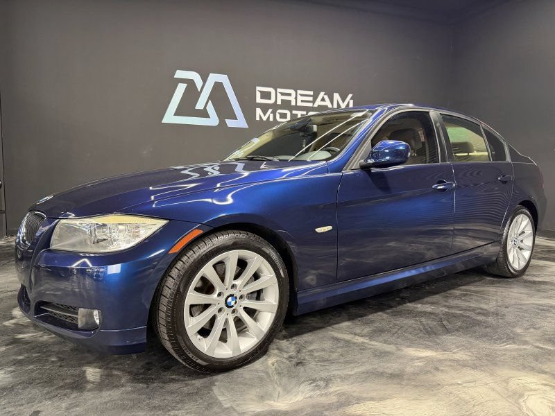Used 2011 BMW 328i Sedan RWD image 1