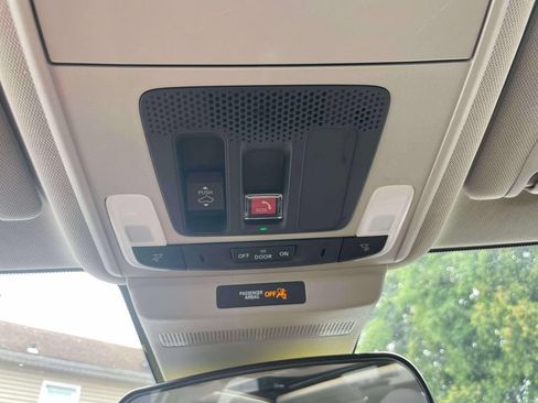Certified 2024 Honda Accord EX image 33