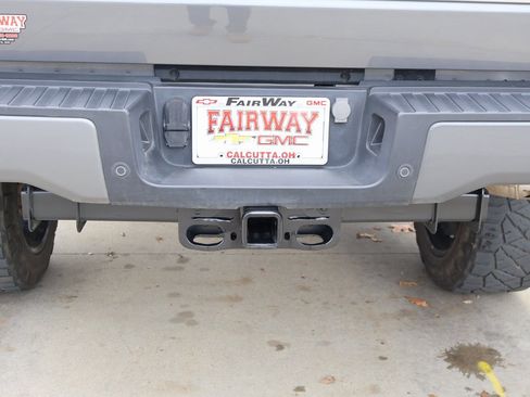 Used 2023 Ford F250 Platinum w/ FX4 Off-Road Package image 34