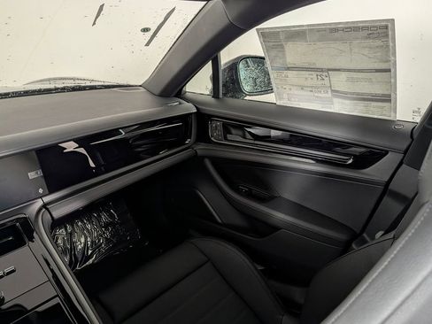 New 2026 Porsche Panamera RWD image 23
