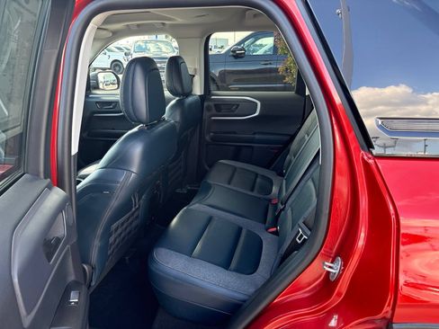 Used 2022 Ford Bronco Sport Outer Banks w/ Tech Package AWD/4WD image 13