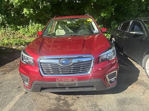 Used 2019 Subaru Forester Limited AWD/4WD image 2