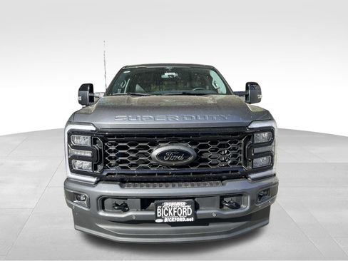 Used 2026 Ford F250 Lariat w/ Black Appearance Package AWD/4WD image 2