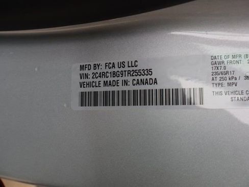 New 2026 Chrysler Pacifica Select image 51