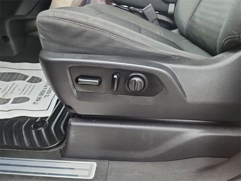 Used 2021 GMC Sierra 1500 Elevation image 15