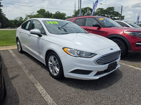 Certified 2018 Ford Fusion S FWD image 5