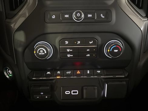 New 2026 Chevrolet Silverado 1500 Custom image 17