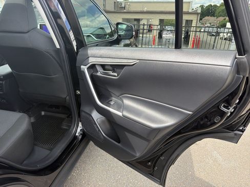 Used 2024 Toyota RAV4 XLE w/ Convenience Package AWD/4WD image 28