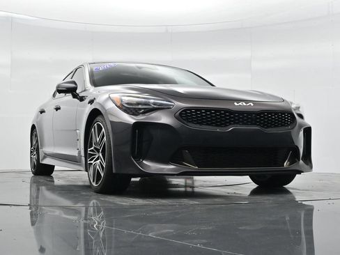 Used 2023 Kia Stinger GT2 RWD image 28