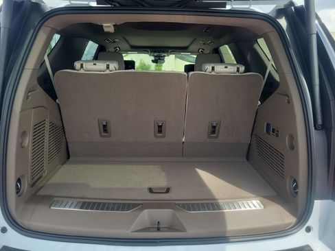 New 2026 GMC Yukon Denali w/ Denali Reserve Package RWD image 7