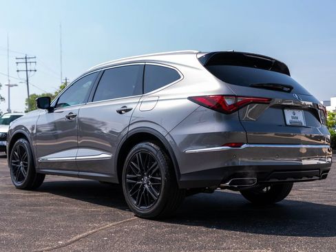 Used 2023 Acura MDX SH-AWD w/ Advance Package image 4