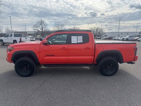 Used 2023 Toyota Tacoma TRD Pro image 2