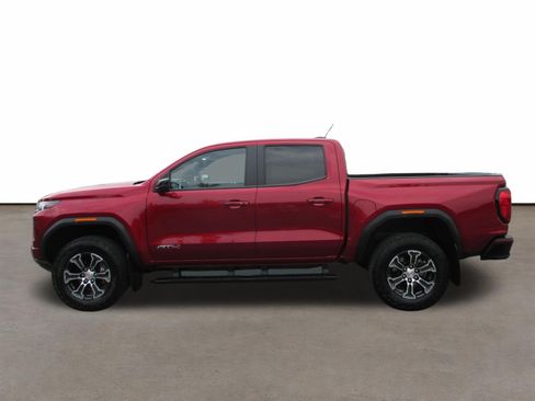 Used 2023 GMC Canyon AT4 w/ AT4 Premium Package AWD/4WD image 6