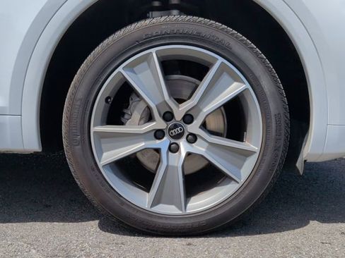 Used 2025 Audi Q5 2.0T Premium AWD/4WD image 9