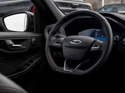 Used 2025 Ford Escape ST-Line Elite w/ Premium Technology Package image 22