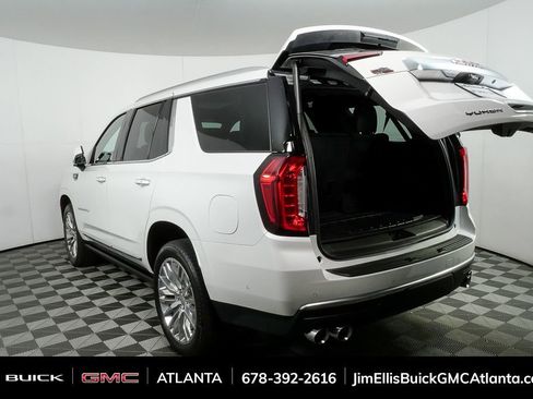 Certified 2023 GMC Yukon Denali w/ Denali Reserve Package image 37