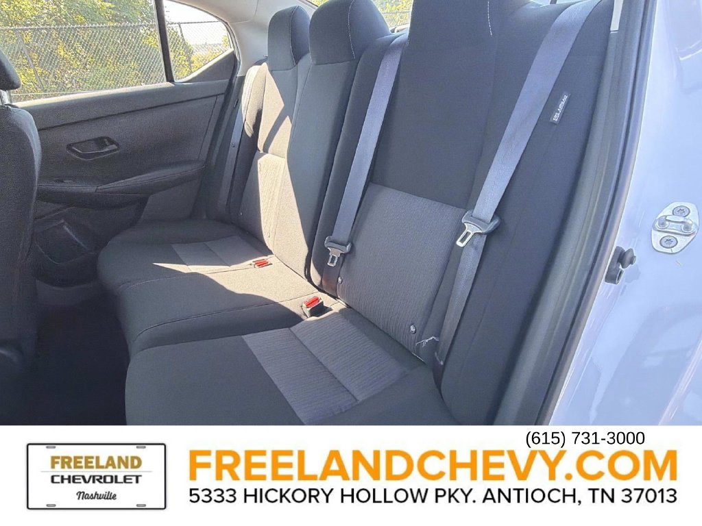 Used 2024 Nissan Sentra SV FWD image 19
